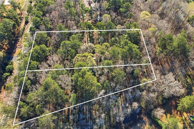 1081 Cole Dr SW, Lilburn, GA 30047