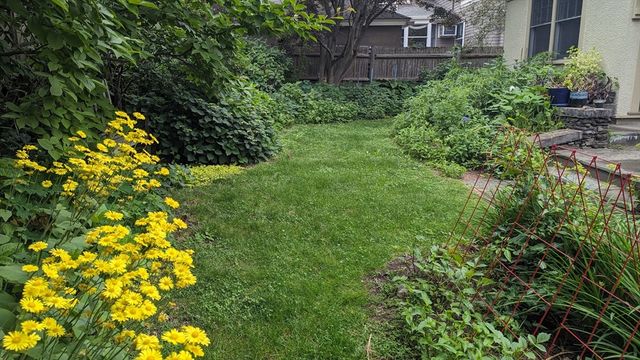 33 Lombard Rd, Arlington, MA 02476