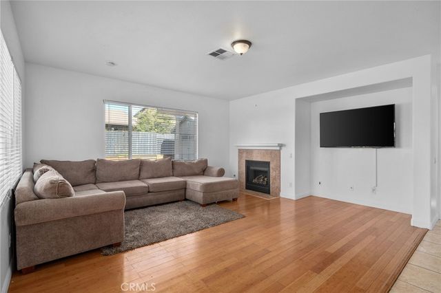 2991 Crooked Branch Way, San Jacinto, CA 92582
