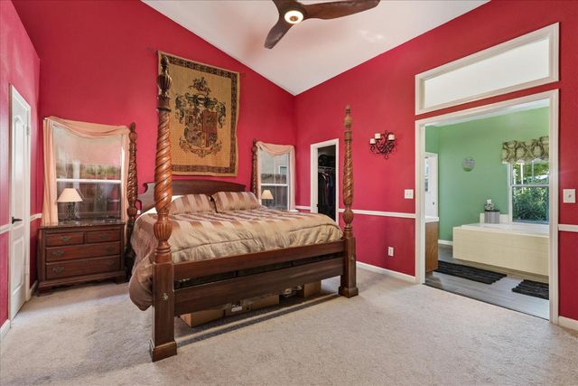 2656 E Lester Avenue, Fresno, CA 93720