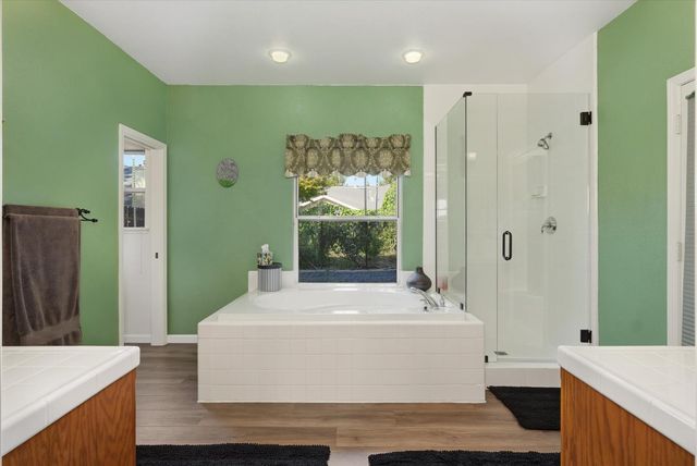 2656 E Lester Avenue, Fresno, CA 93720