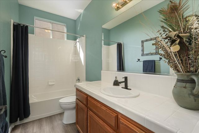 2656 E Lester Avenue, Fresno, CA 93720