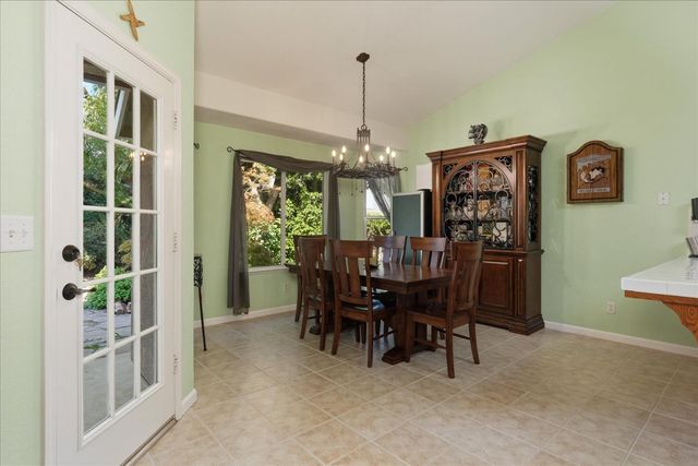 2656 E Lester Avenue, Fresno, CA 93720