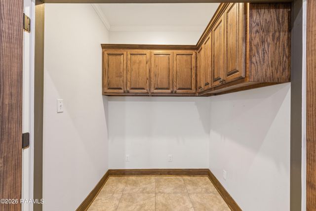 8713 La-105, Melville, LA 71353