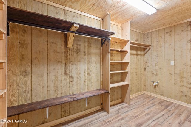 8713 La-105, Melville, LA 71353