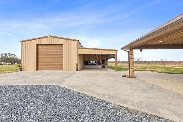 8713 La-105, Melville, LA 71353