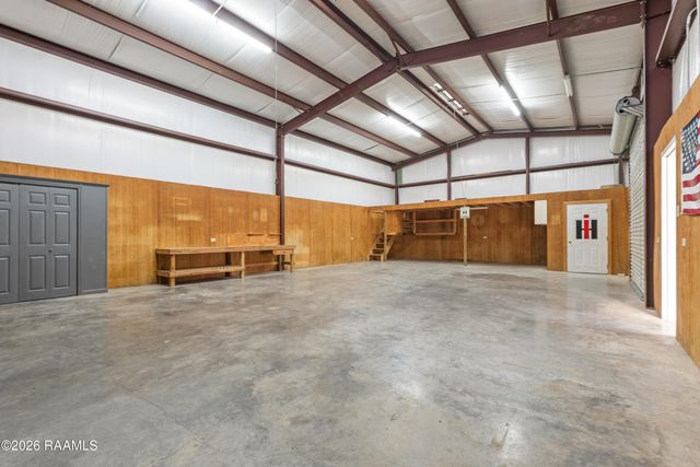 8713 La-105, Melville, LA 71353