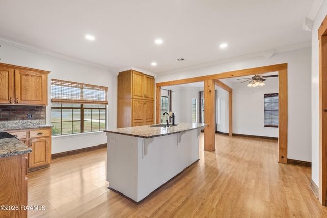 8713 La-105, Melville, LA 71353