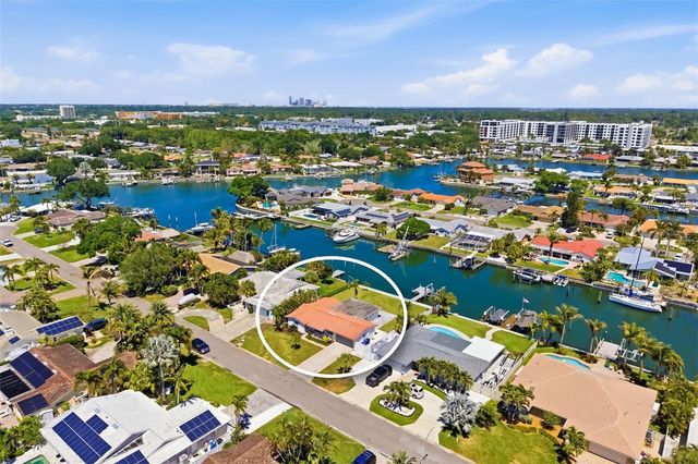 4462 39TH STREET S, St Petersburg, FL 33711