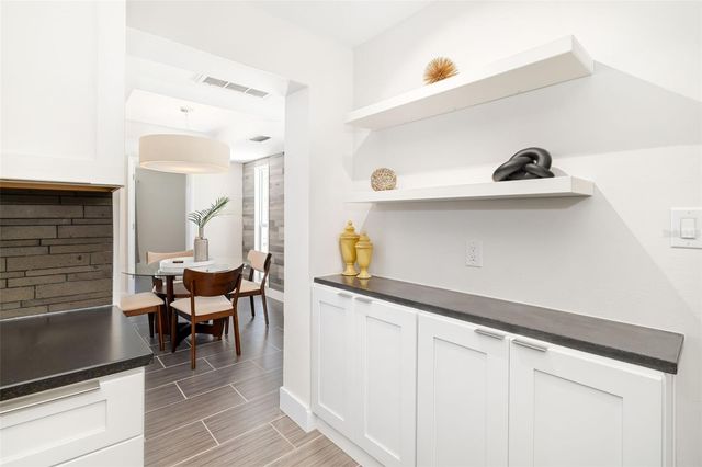 4462 39TH STREET S, St Petersburg, FL 33711