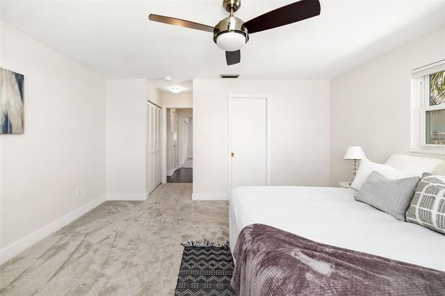 4462 39TH STREET S, St Petersburg, FL 33711