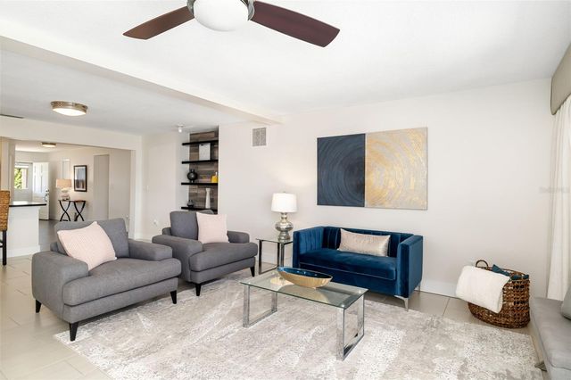 4462 39TH STREET S, St Petersburg, FL 33711