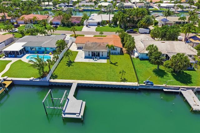 4462 39TH STREET S, St Petersburg, FL 33711