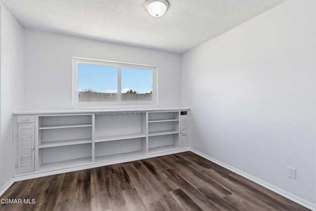 1692 Alviso Street, Simi Valley, CA 93065