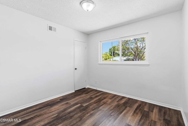 1692 Alviso Street, Simi Valley, CA 93065