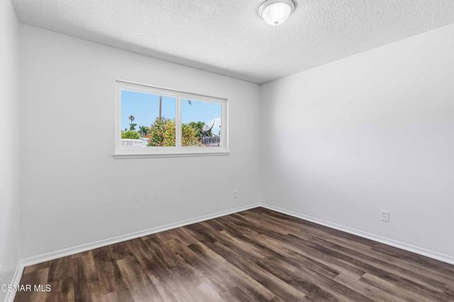 1692 Alviso Street, Simi Valley, CA 93065