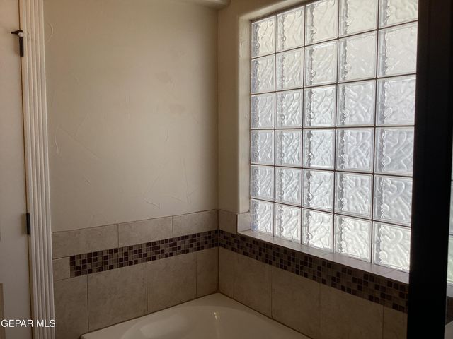 3130 Blue Dirt Circle, El Paso, TX 79938