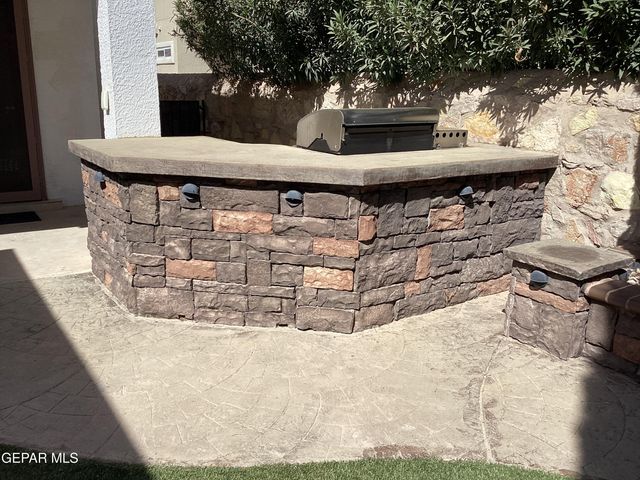 3130 Blue Dirt Circle, El Paso, TX 79938