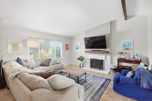 931 SUMMERFIELD PL., Escondido, CA 92027