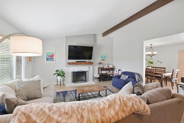 931 SUMMERFIELD PL., Escondido, CA 92027