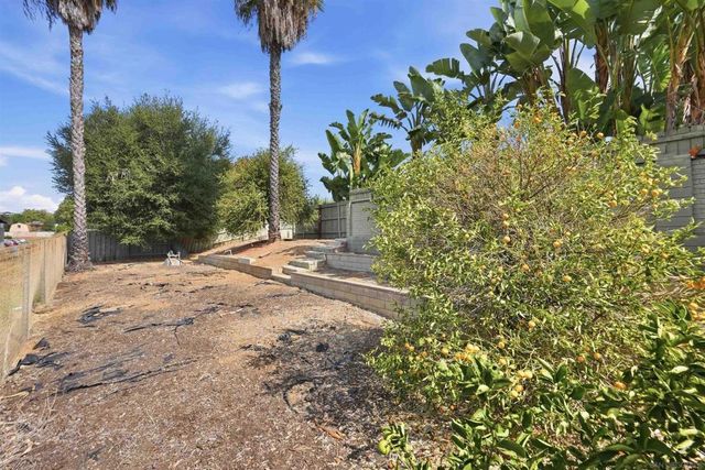 931 SUMMERFIELD PL., Escondido, CA 92027