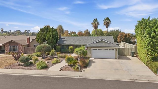 931 SUMMERFIELD PL., Escondido, CA 92027