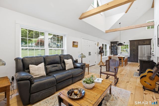 214 Florida Hill Road, Ridgefield, CT 06877