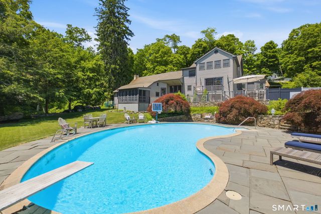 214 Florida Hill Road, Ridgefield, CT 06877