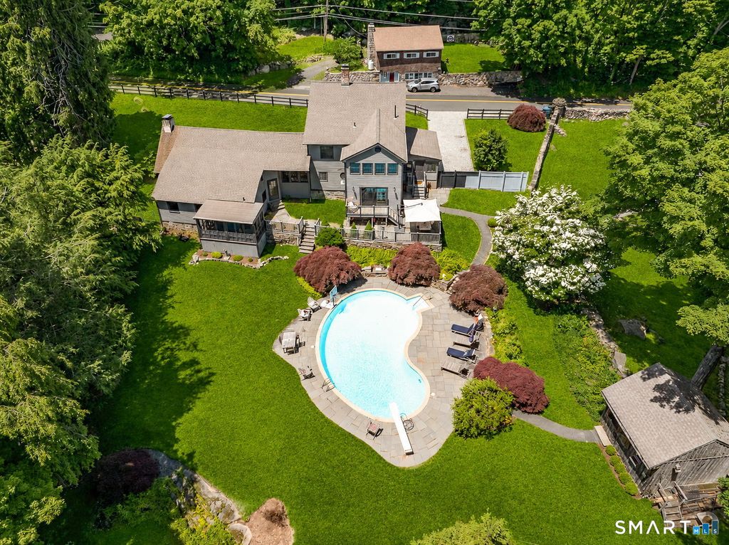 214 Florida Hill Road, Ridgefield, CT 06877