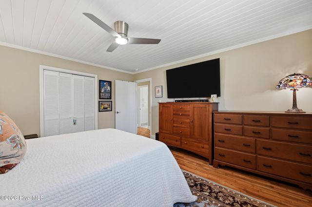 102 S Fodale Avenue, Southport, NC 28461