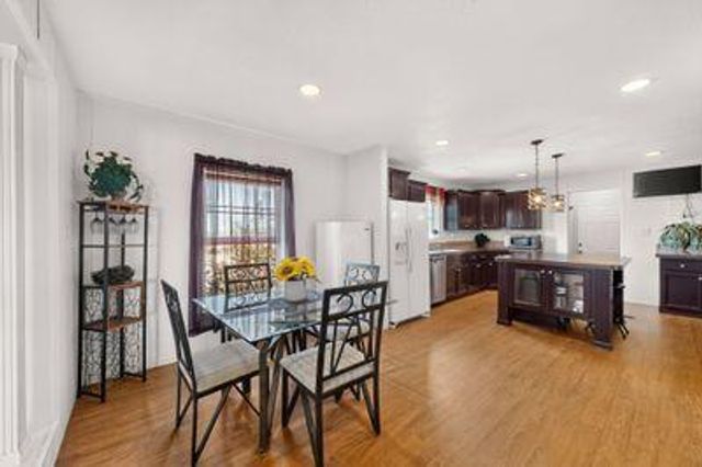 166 High Mesa Road, Los Lunas, NM 87031