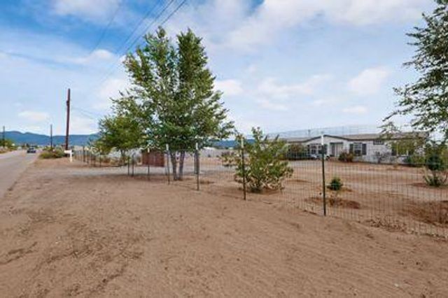 166 High Mesa Road, Los Lunas, NM 87031