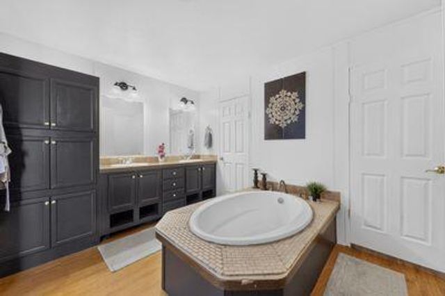 166 High Mesa Road, Los Lunas, NM 87031