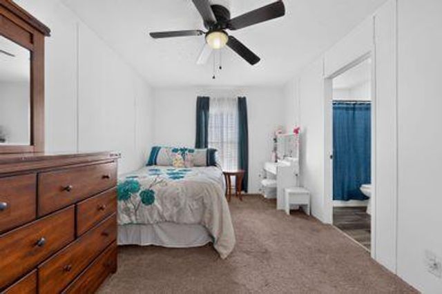 166 High Mesa Road, Los Lunas, NM 87031