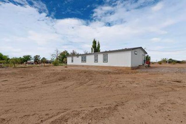 166 High Mesa Road, Los Lunas, NM 87031