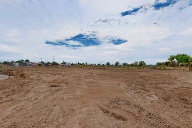 166 High Mesa Road, Los Lunas, NM 87031
