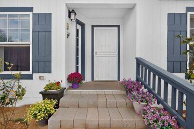 166 High Mesa Road, Los Lunas, NM 87031