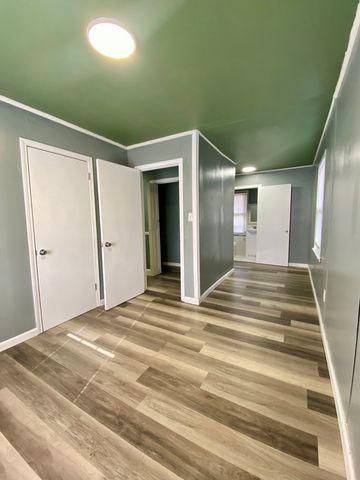 814 E 4th St., Hopkinsville, KY 42240