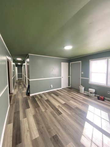 814 E 4th St., Hopkinsville, KY 42240