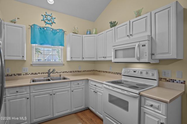 5057 Wyncie Wynd, Southport, NC 28461