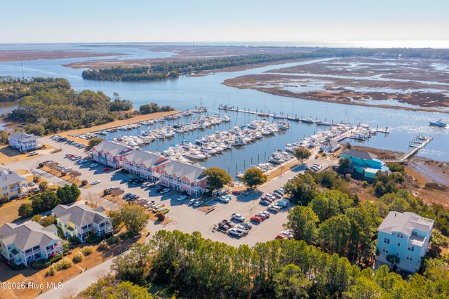 5057 Wyncie Wynd, Southport, NC 28461