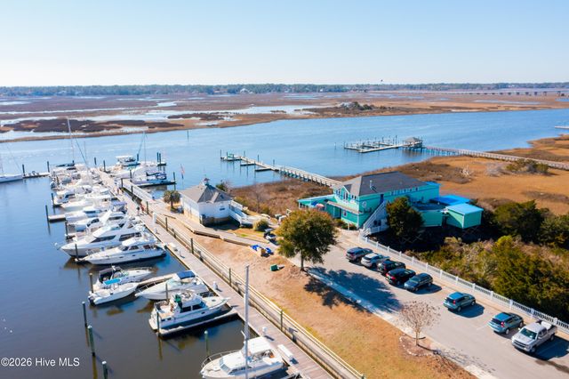 5057 Wyncie Wynd, Southport, NC 28461