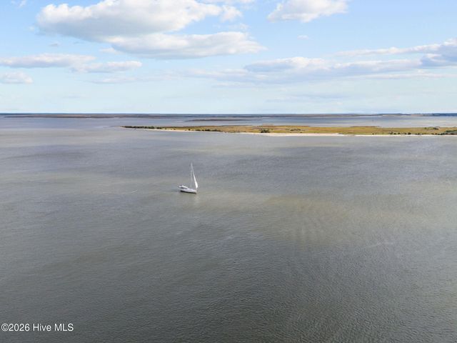 5057 Wyncie Wynd, Southport, NC 28461