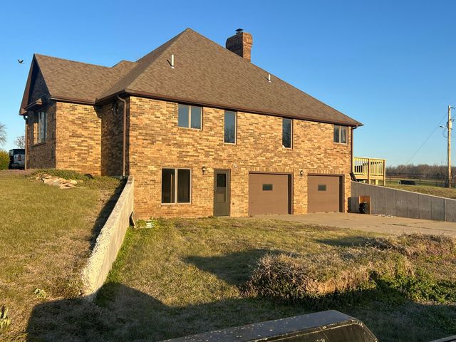 12059 State Highway 38, Marshfield, MO 65706