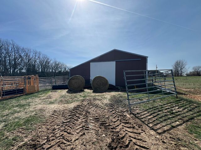 12059 State Highway 38, Marshfield, MO 65706