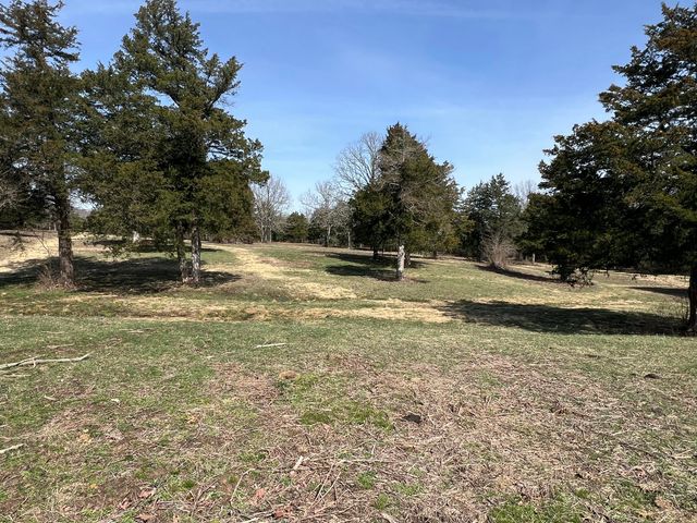 12059 State Highway 38, Marshfield, MO 65706