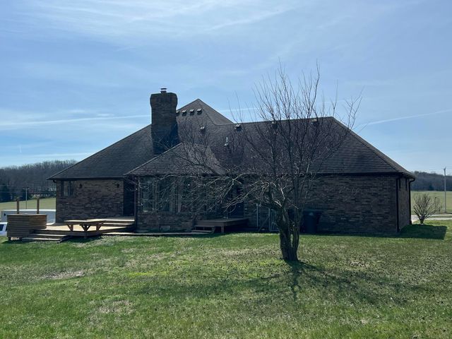 12059 State Highway 38, Marshfield, MO 65706