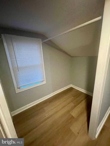 1517 ROLLINS AVE, Capitol Heights, MD 20743