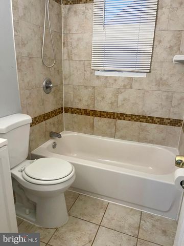 1517 ROLLINS AVE, Capitol Heights, MD 20743