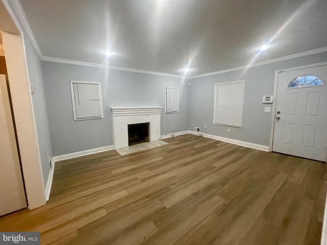 1517 ROLLINS AVE, Capitol Heights, MD 20743